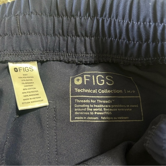 Figs Zamora Jogger Scrub Pants in Navy sz M/P - Picture 4 of 5